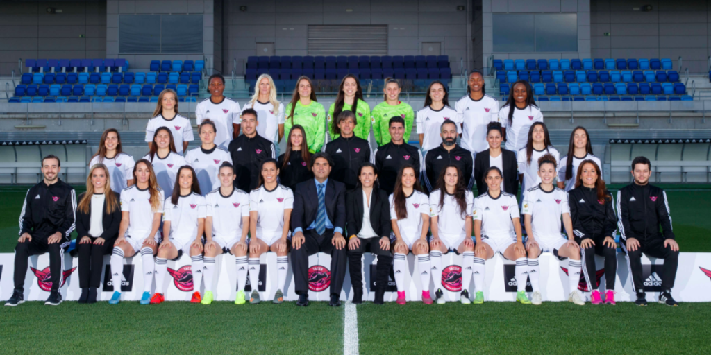 Foto oficial do elenco feminino do Real Madrid