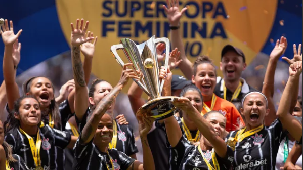 Supercopa Feminina de 2023 tem premiação definida e é alvo de